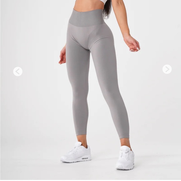 SOLD ⭐️NVGTN Light Gray solid seamless leggings NWOT - Picture 2 of 7